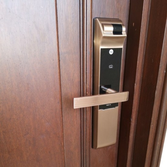 Khóa cửa thông minh Yale YDM7116 RB
