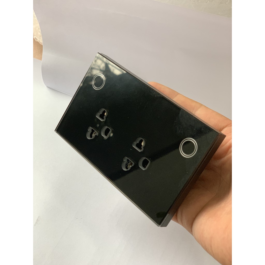 Ổ Cắm Âm Tường Chữ Nhật Điều Khiển Từ Xa Wifi SmartHomePlus SHP-SW1